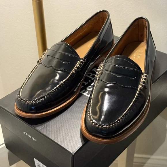 GH Bass Weejuns  Whitney black patent  Leather Loafers Womens size 10 - Picture 3 of 5